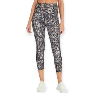 JESSICA SIMPSON active animal print leopard leggings with black mesh siz…